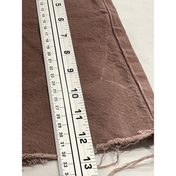 Universal Thread Vintage Midi Cut-Off Denim Jean Shorts Womens 2/26 Raw Hem - Picture 13 of 14